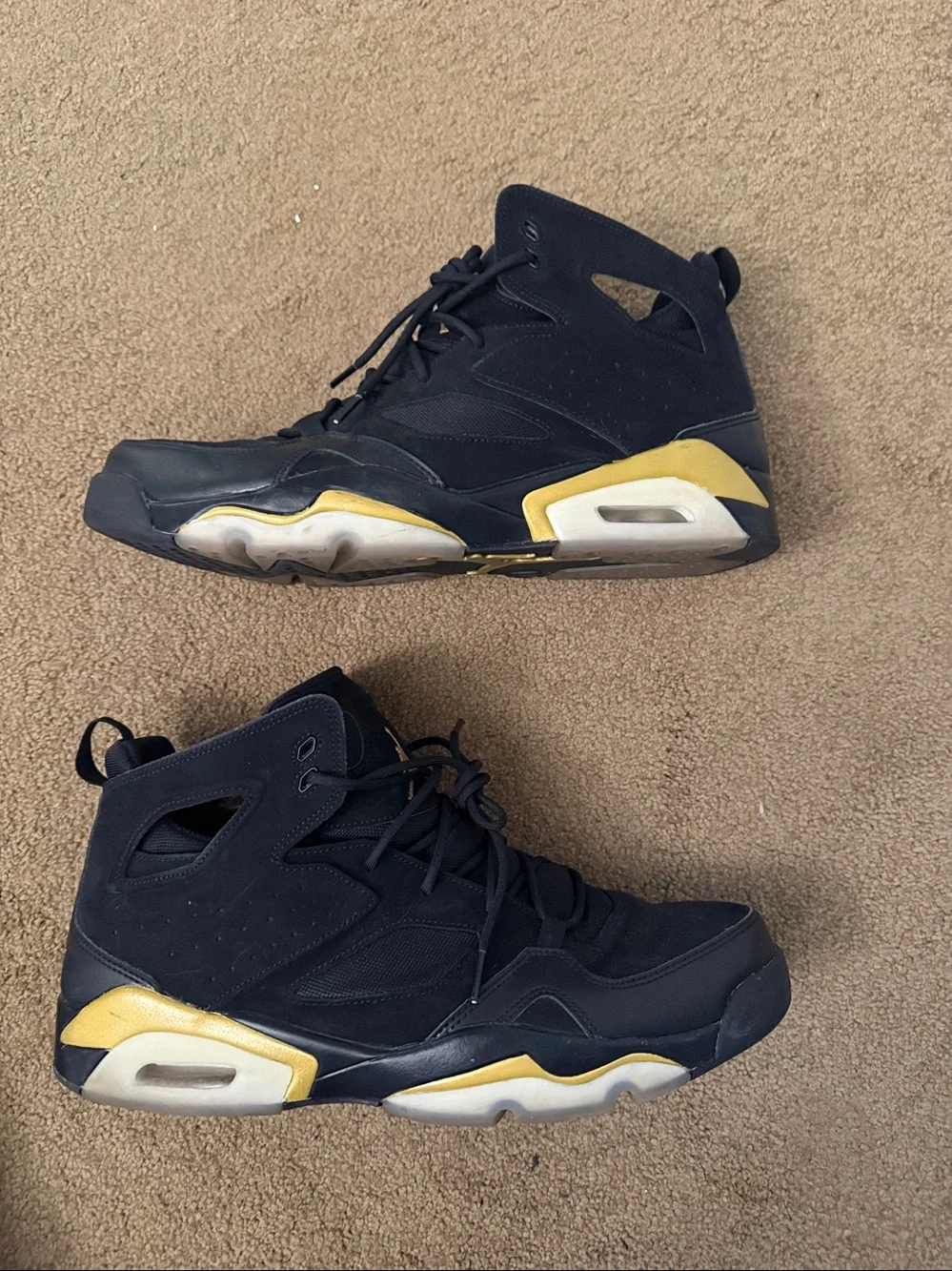 Jordan• Flight Club 91 in Black Metallic Gold